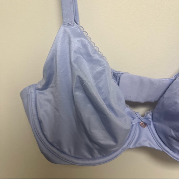 NWT Victoria’s Secret unlined smooth Demi bra light blue size 36C - Picture 3 of 8